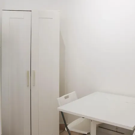 Bright Located Near Paris Apartman